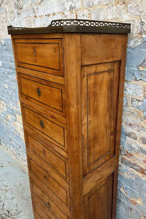 Chiffonnier en merisier