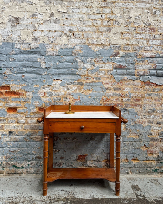 Dressing table