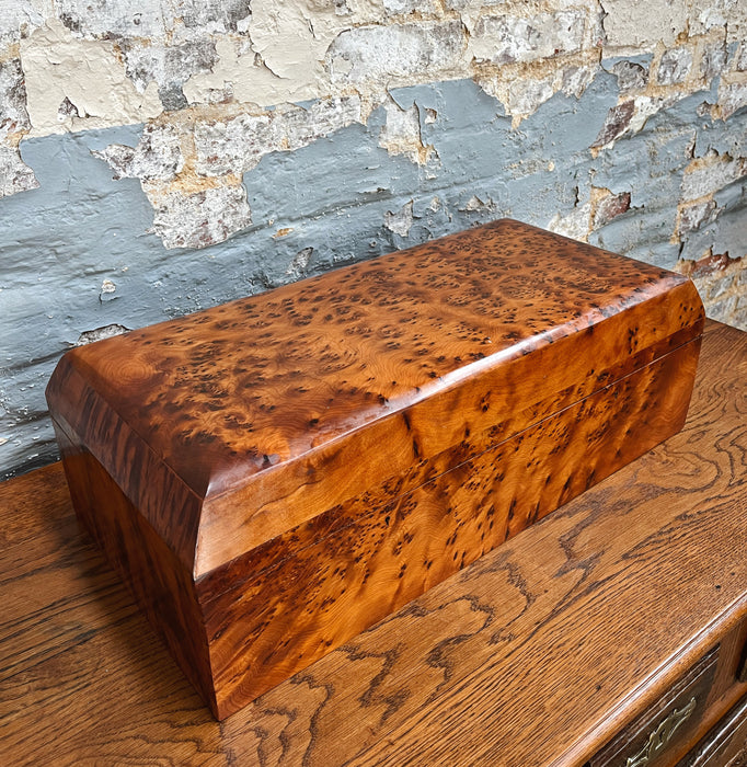 Elm burl box