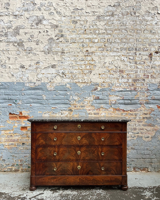 Restoration chest of drawers