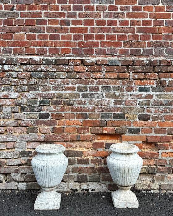 Pair of basins