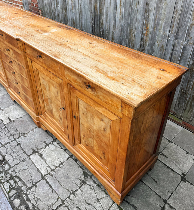 Grande enfilade