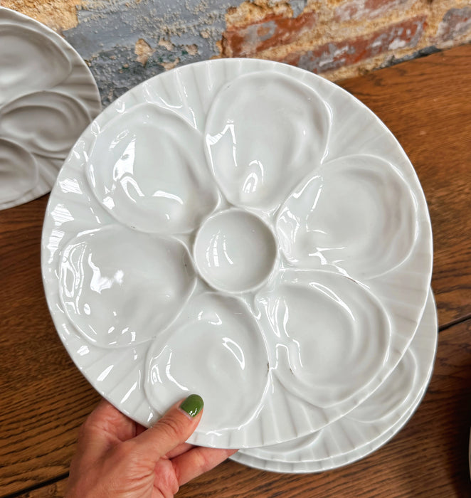 Série d'assiettes à huîtres