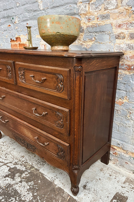 Commode néo-rustique