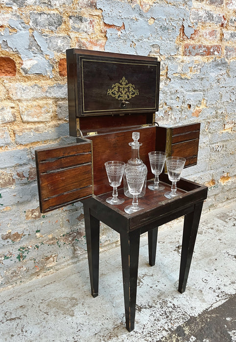 Liqueur cabinet