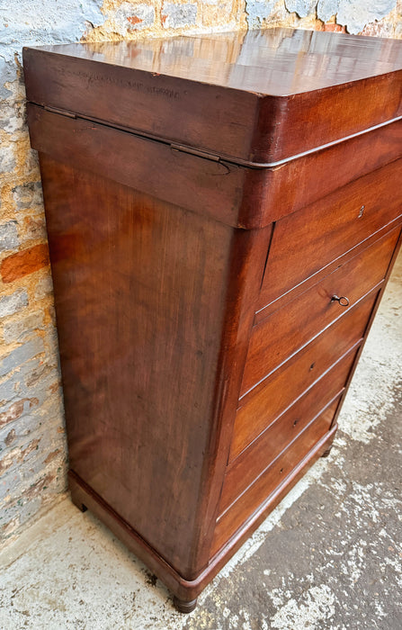 Barber cabinet