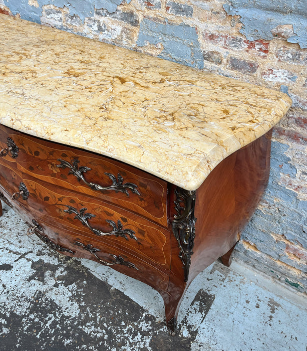 Louis XV chest of drawers