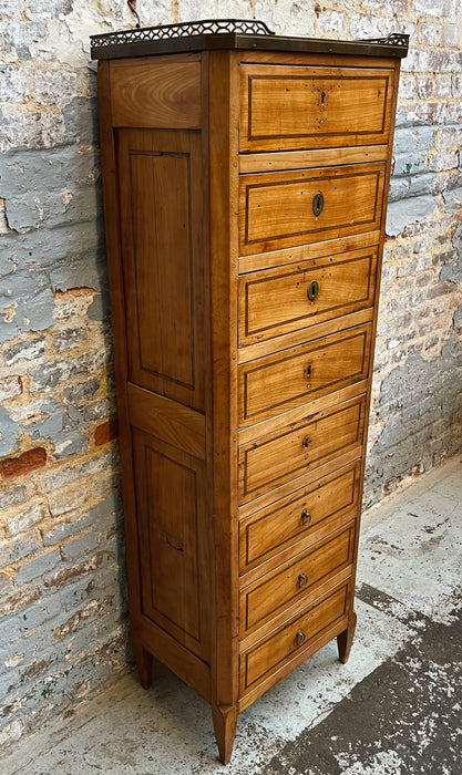 Chiffonnier en merisier