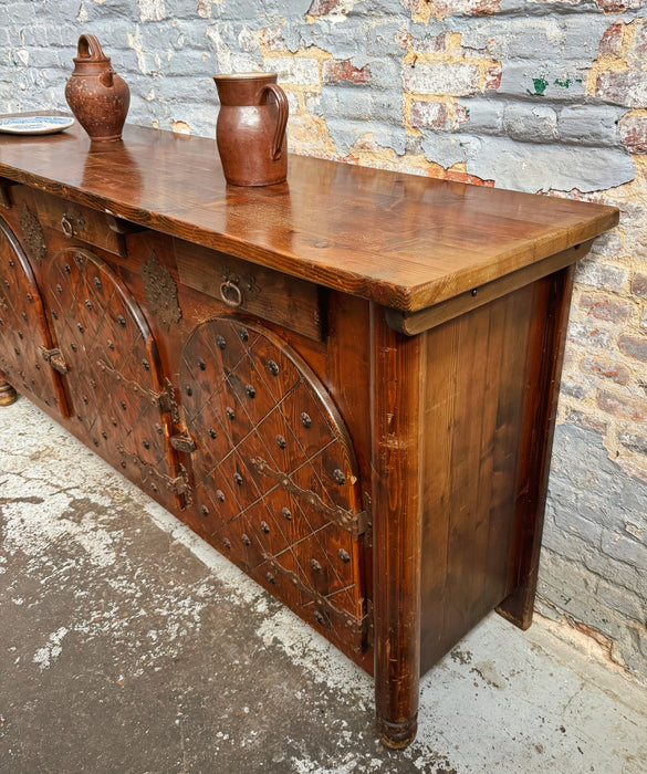 Enfilade en sapin