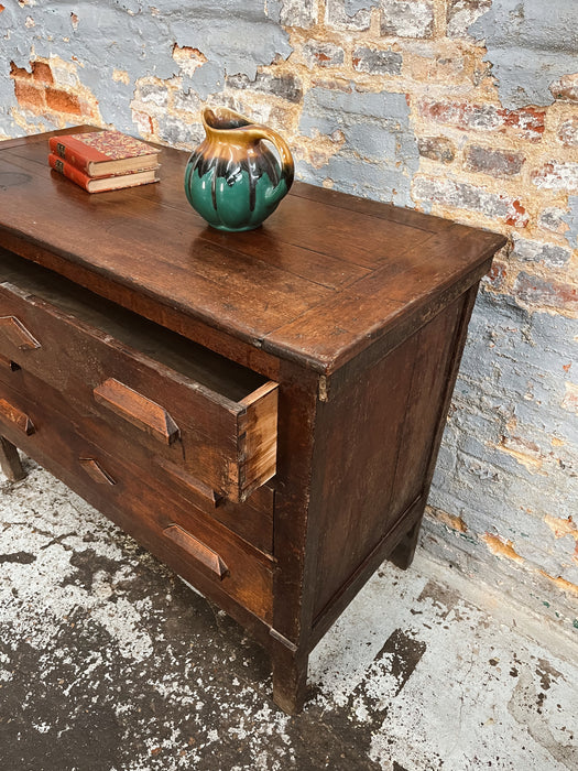 Commode en chêne