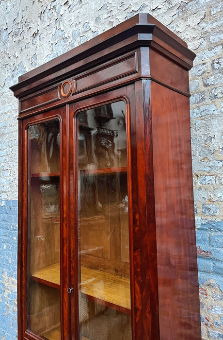 Bibliothèque en acajou