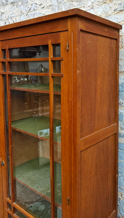 Vitrine années 30