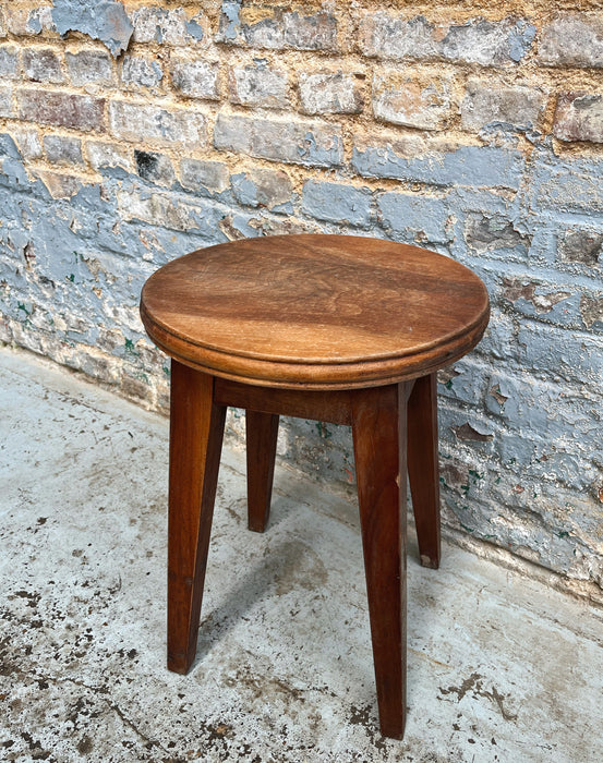 Tabouret en hêtre