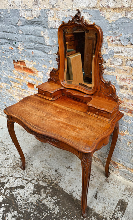 Coiffeuse Louis XV