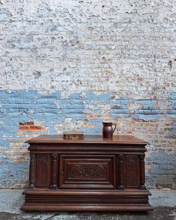 Oak chest
