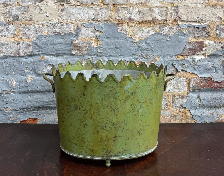 Jardinière en tôle