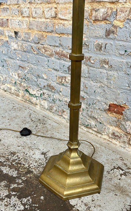 Lampadaire en laiton