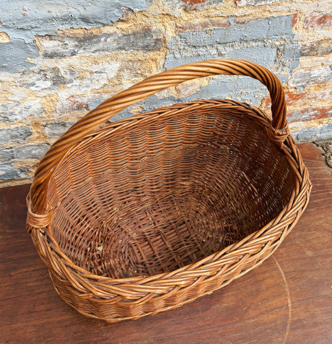 Wicker basket