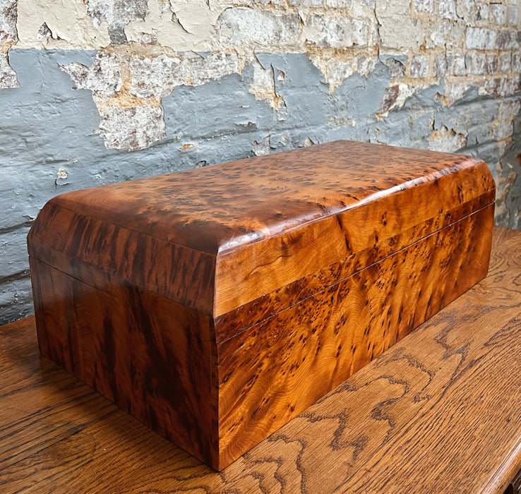 Elm burl box