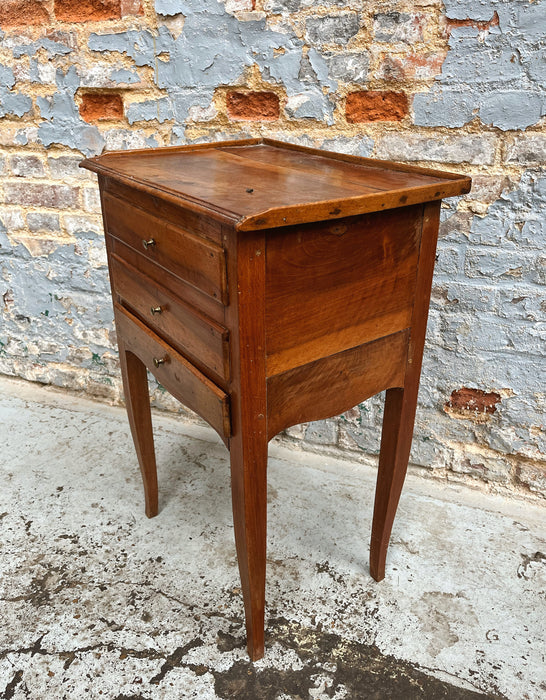 Double side bedside table