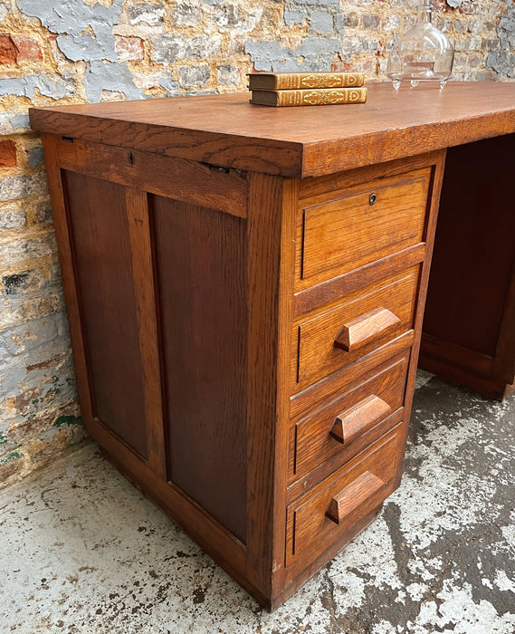 Bureau en chêne