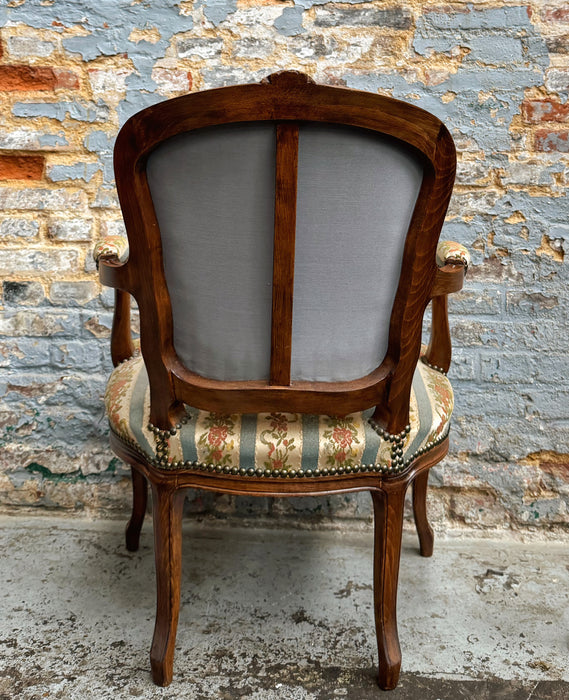 Fauteuil Louis XV