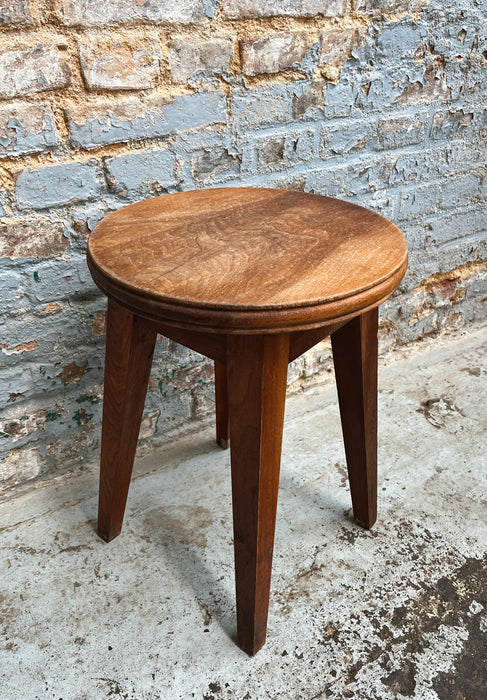 Tabouret en hêtre