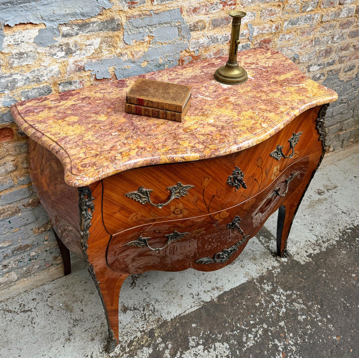 Louis XV chest of drawers