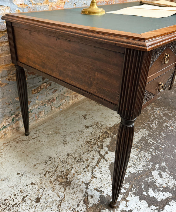 Bureau en chêne