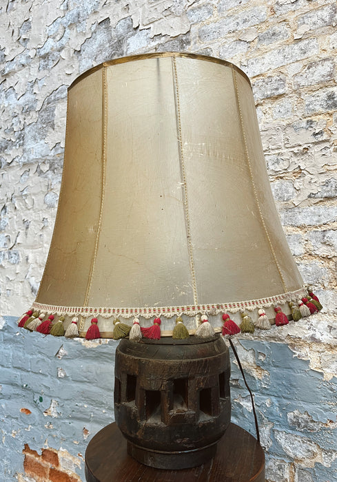 Rustic lamp