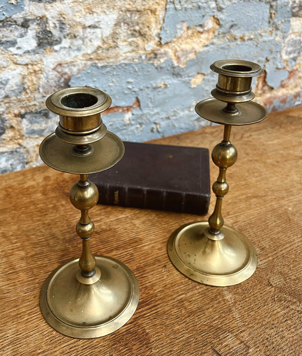 Pair of candlesticks