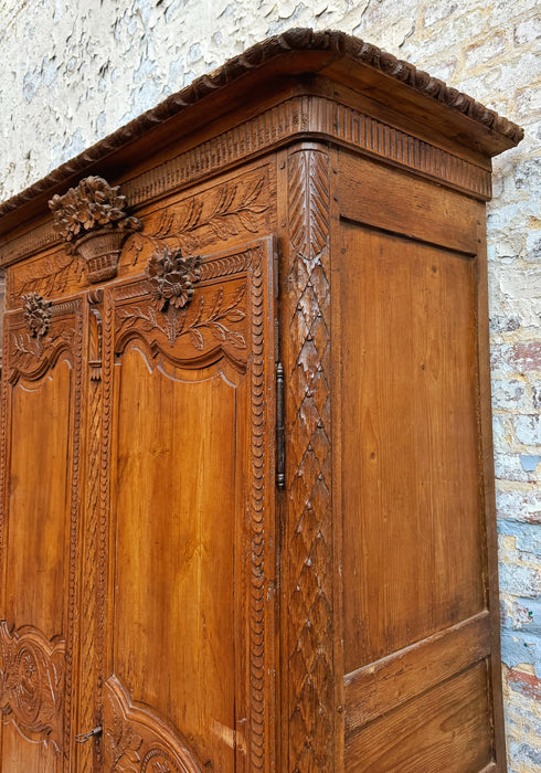 Armoire normande