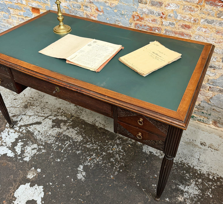 Bureau en chêne