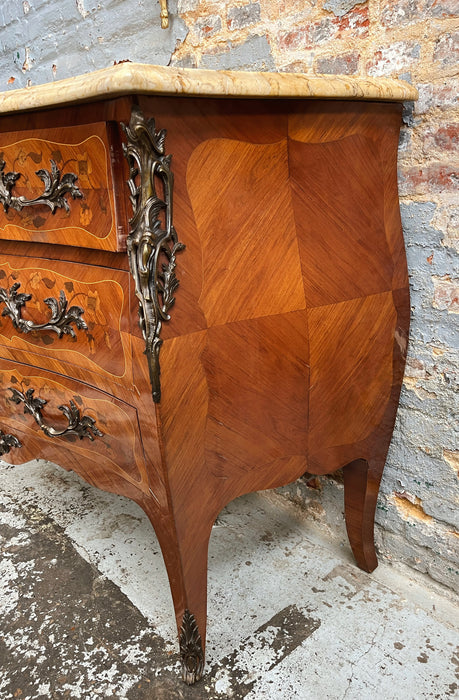 Louis XV chest of drawers