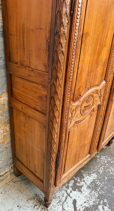 Armoire normande