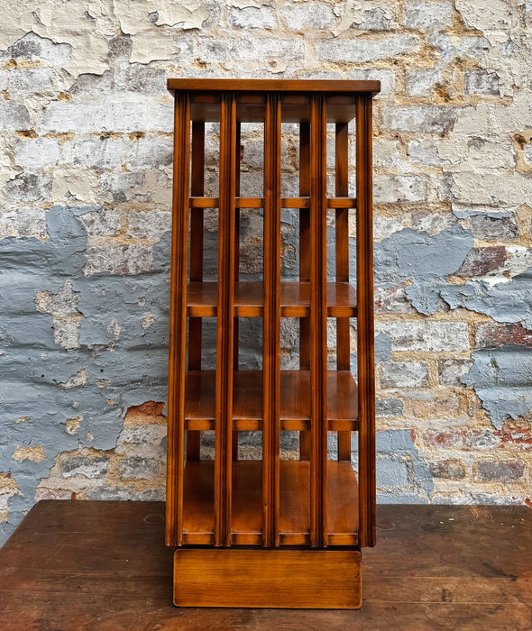 Bibliothèque tournante