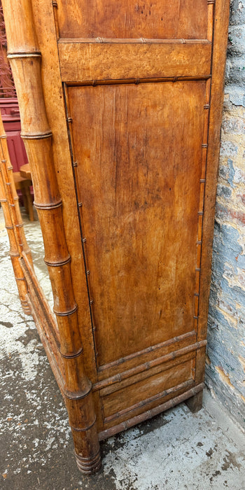 Armoire bambou