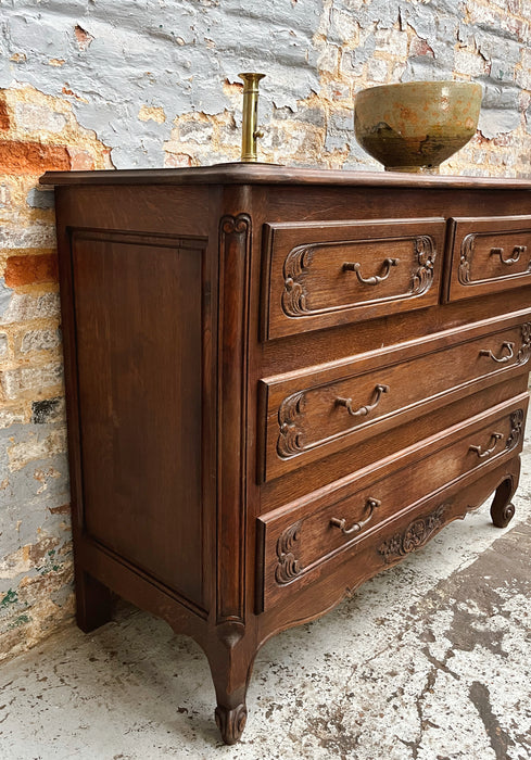 Commode néo-rustique