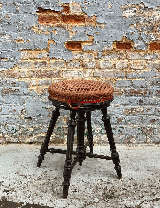 Napoleon III stool