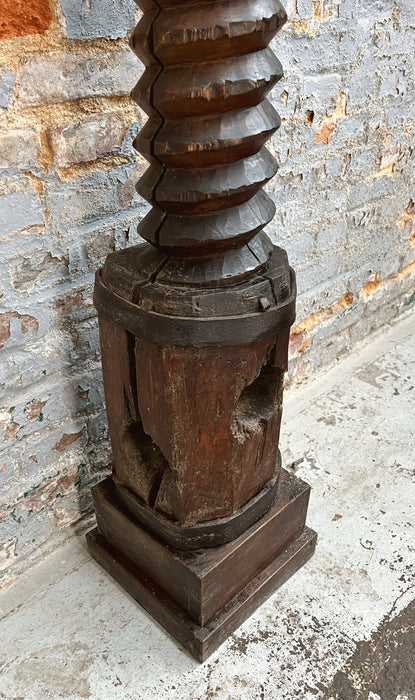 Old press screw