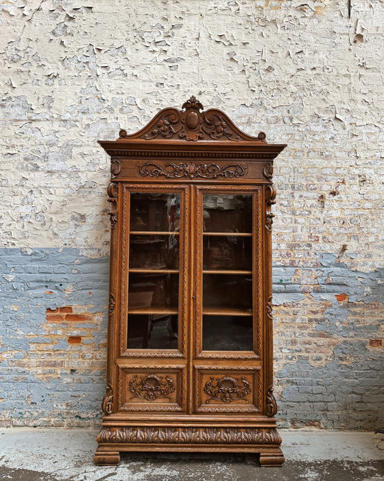 Oak bookcase
