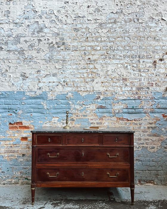 Commode Louis XVI