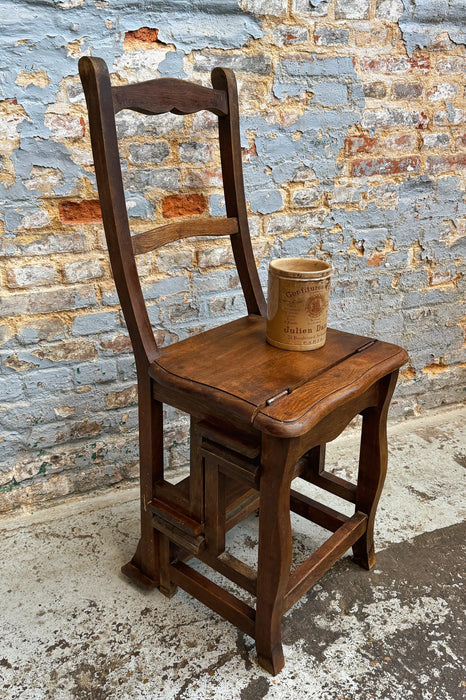 Chaise escabeau