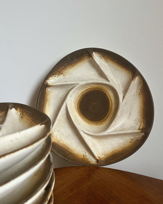 6 assiettes Longchamp