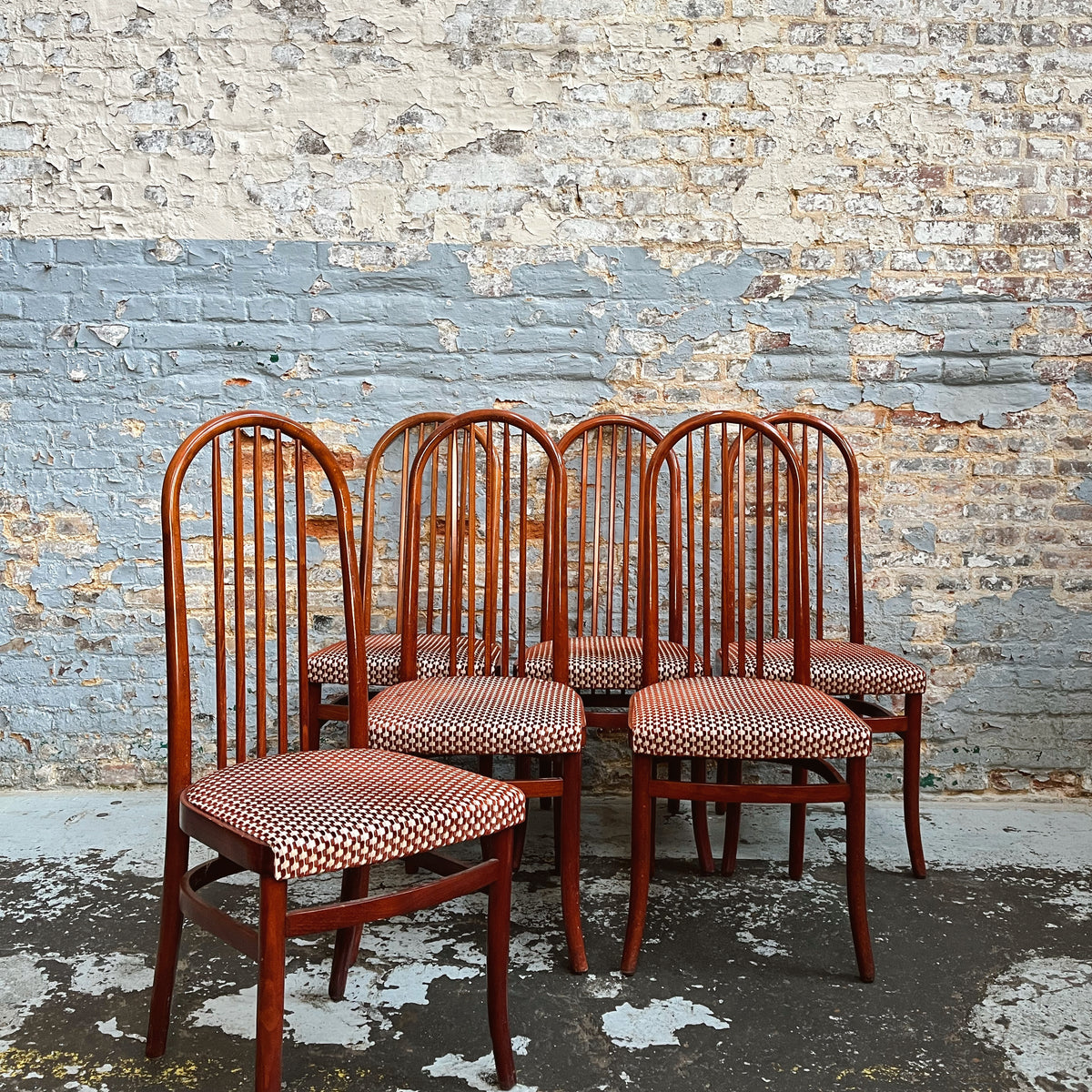 Baumann chairs