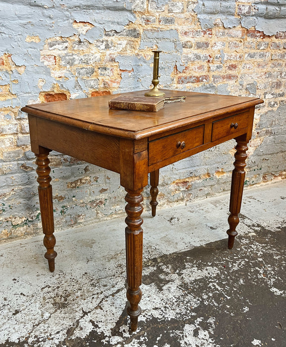 Oak table