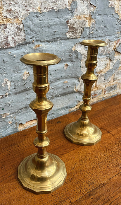 Paire de bougeoirs