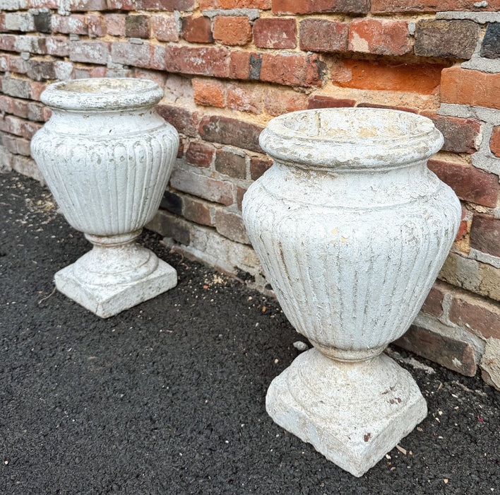 Pair of basins