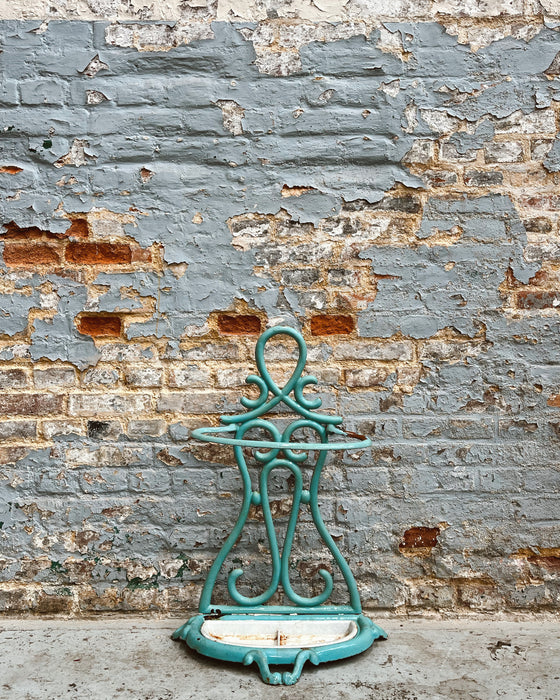 Umbrella stand