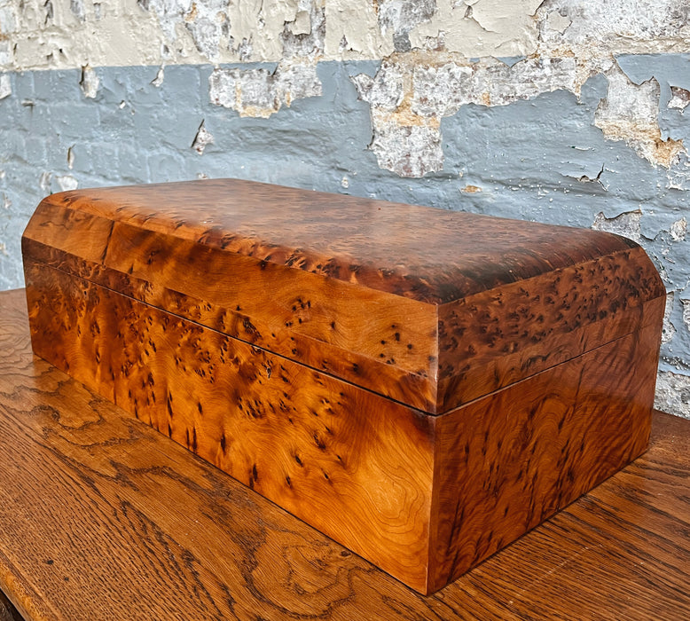 Elm burl box